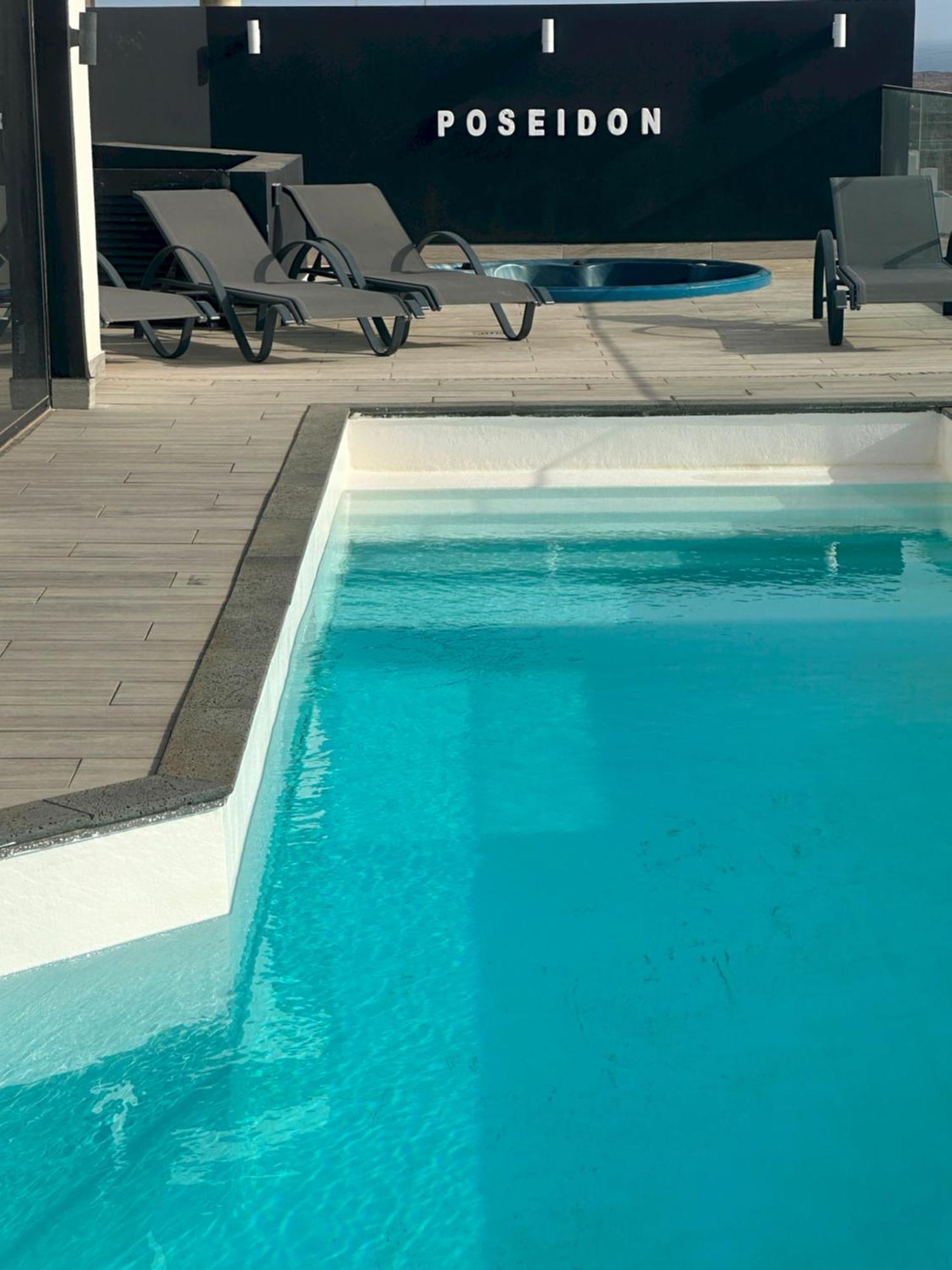 Villa Poseidon Corralejo With Private Heated Pool, Sauna And Stunning Volcano Views By Amazzzing Travel Eksteriør bilde