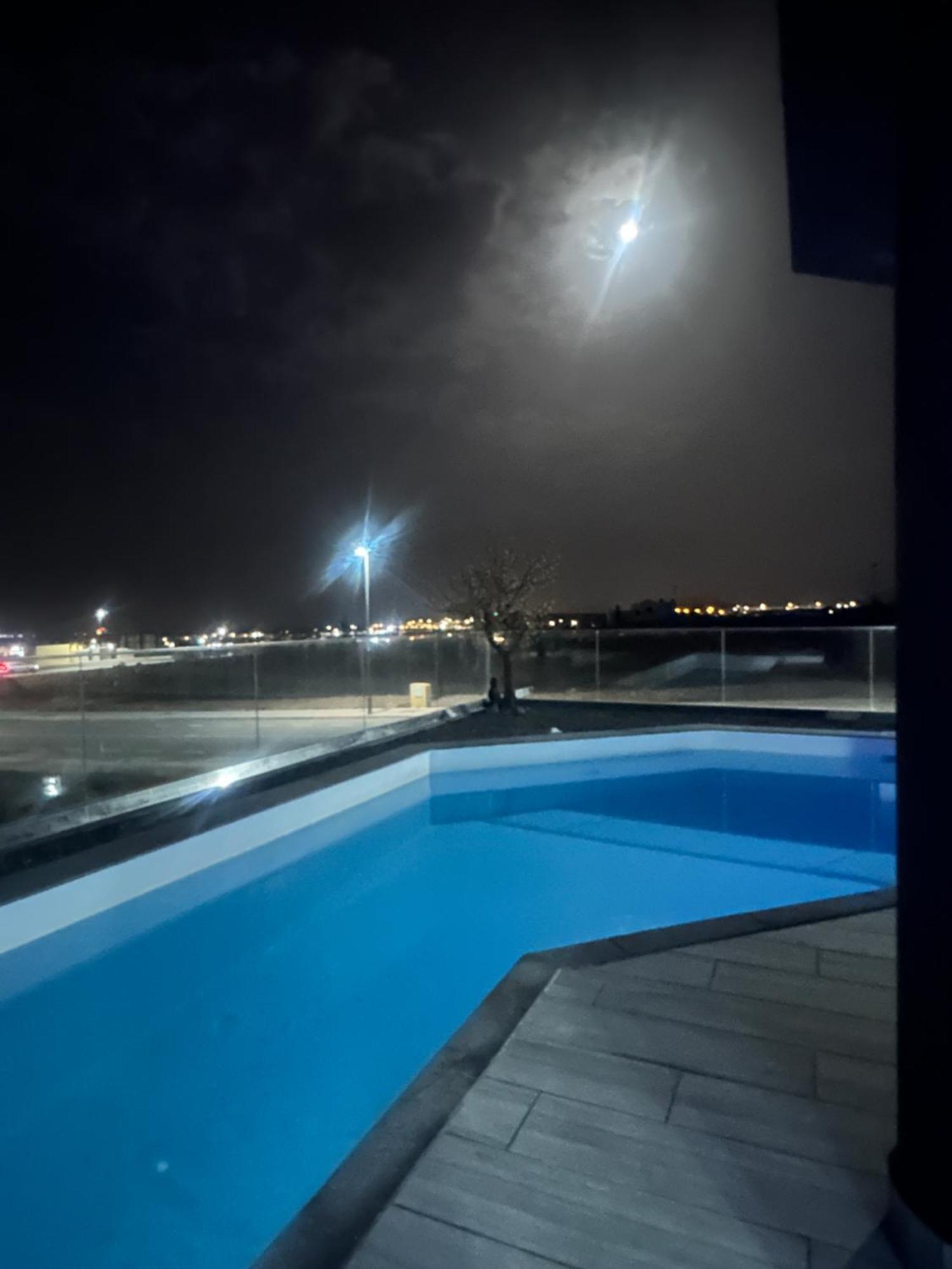 Villa Poseidon Corralejo With Private Heated Pool, Sauna And Stunning Volcano Views By Amazzzing Travel Eksteriør bilde