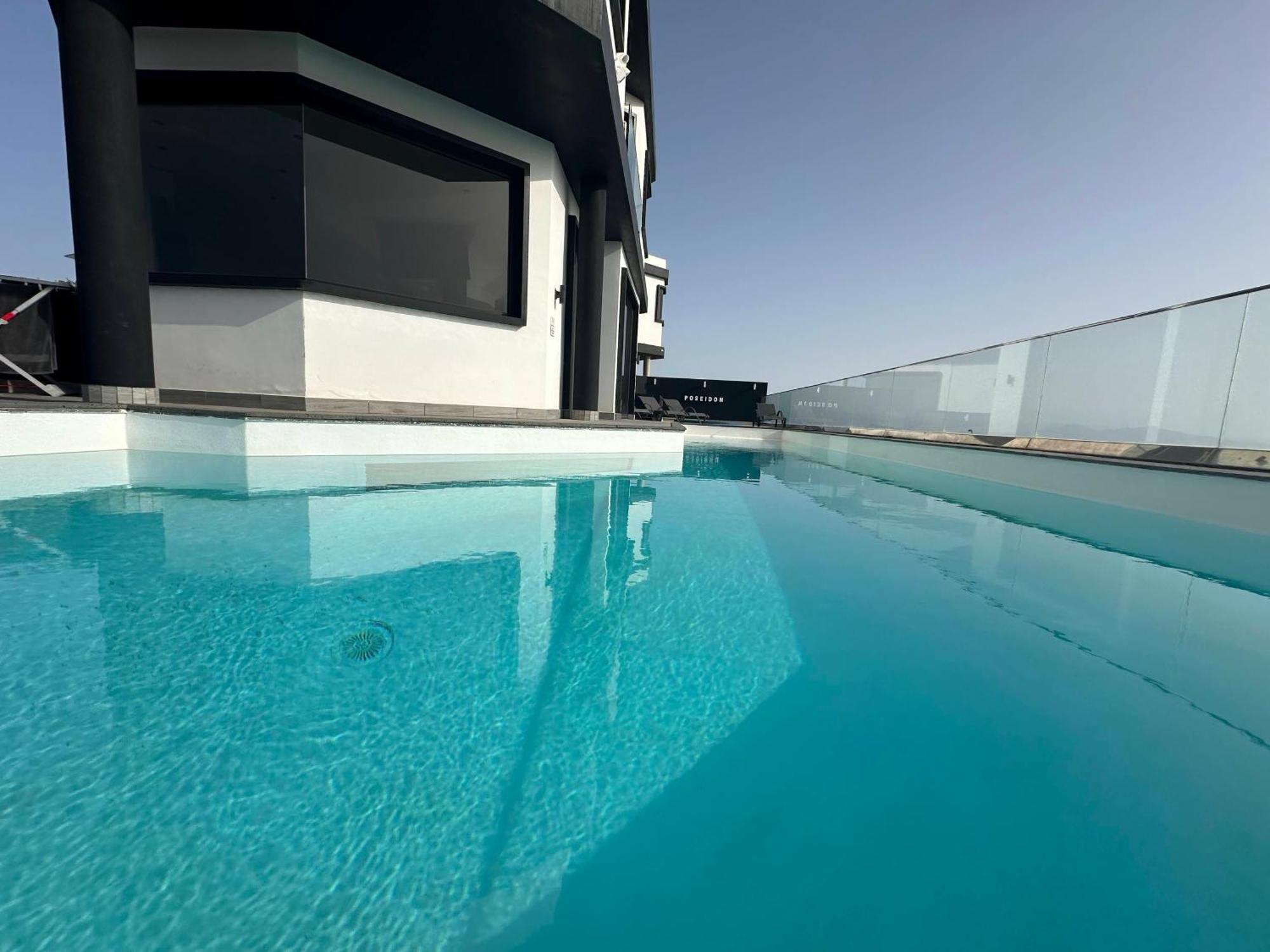Villa Poseidon Corralejo With Private Heated Pool, Sauna And Stunning Volcano Views By Amazzzing Travel Eksteriør bilde